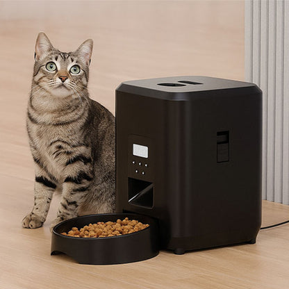 distributeur automatique croquettes chat tigre ZYfeeder