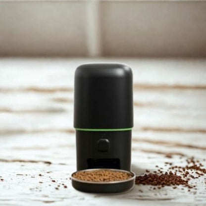 distributeur croquettes pour chat Furpipi